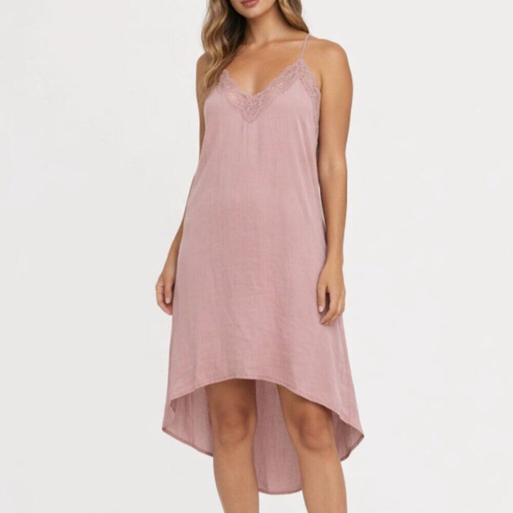 Love Stitch Amour Dusty Rose Lace Slip Dress Size Small NWT